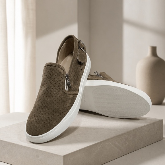 Doucal's Other - Doucal’s Men's Slip-On Soft Suede Loafers in Olive with Side Zippers